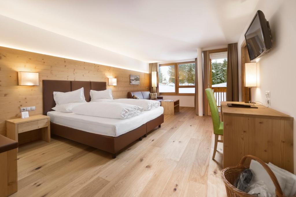 Sporthotel Floralpina Alpe Di Siusi Esterno foto
