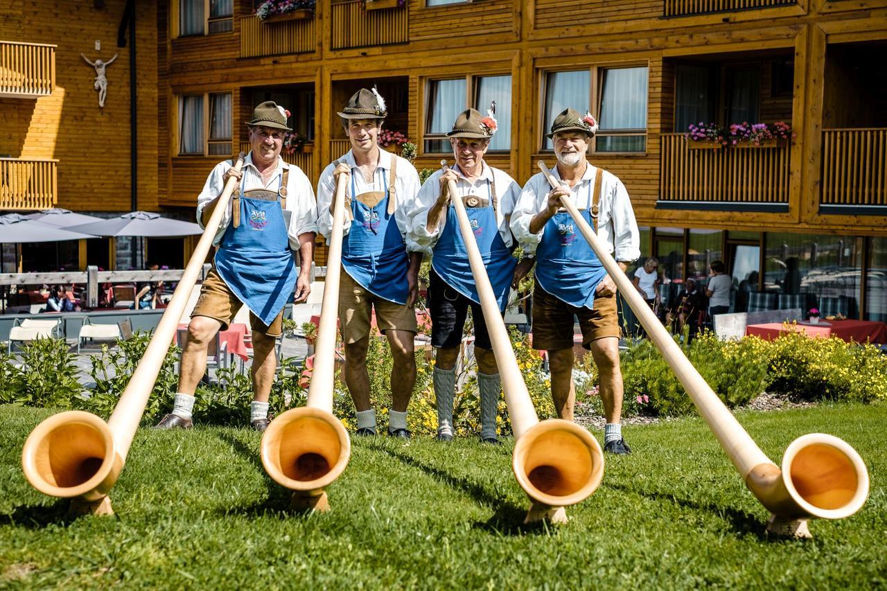 Sporthotel Floralpina Alpe Di Siusi Esterno foto