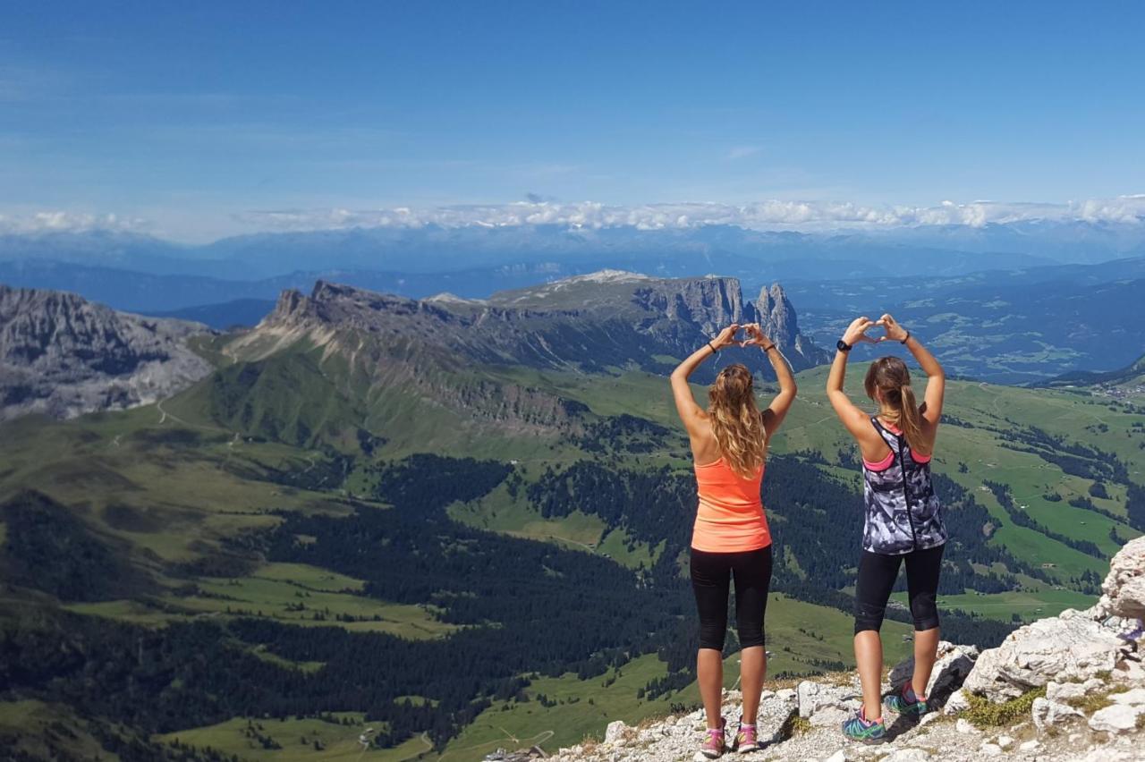 Sporthotel Floralpina Alpe Di Siusi Esterno foto